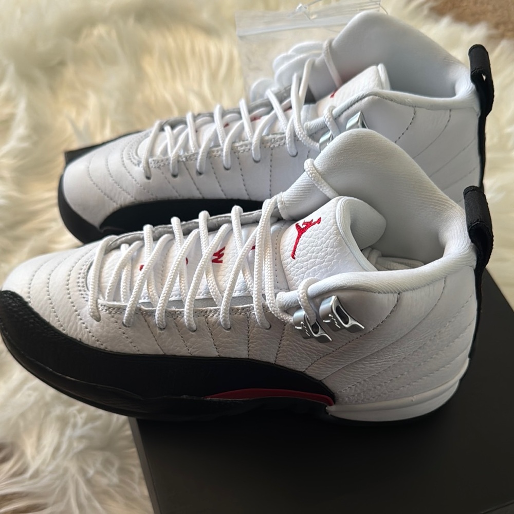 NWOT Air Jordan 12 Retro (GS)